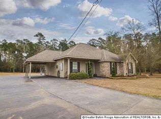 29979 J Wilson Dr, Albany, LA 70711