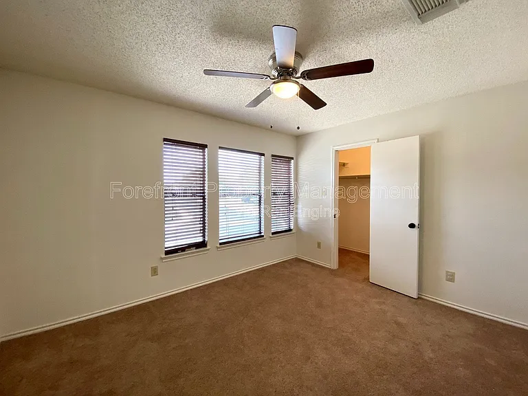 2510 Village Pkwy — Photo 50