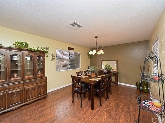5th image of 41801 Van Linden Ct