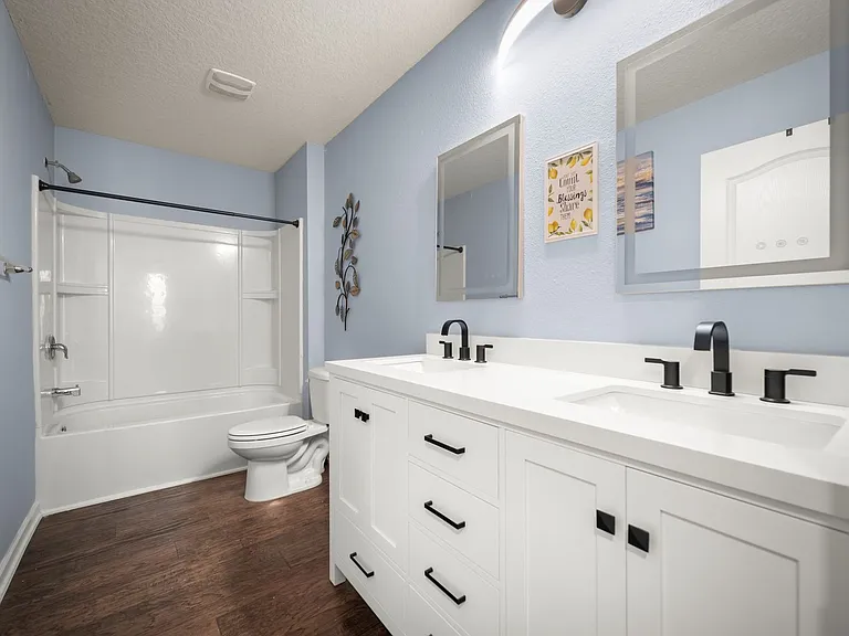 6092 Bucking Bronco Dr — Photo 17