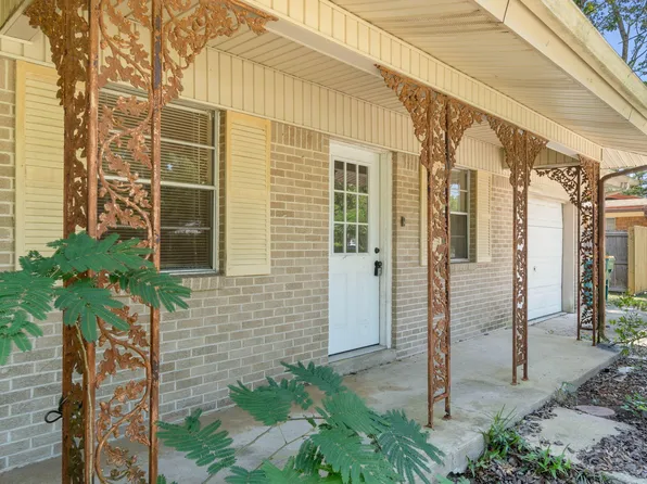 114 Boyce Dr, Shalimar, FL 32579