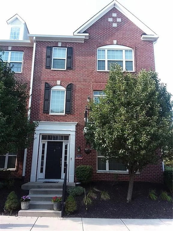 8233 Dan Allen Dr photo 1