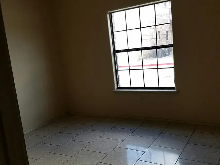 7606 Rocio Dr #4 — Photo 6