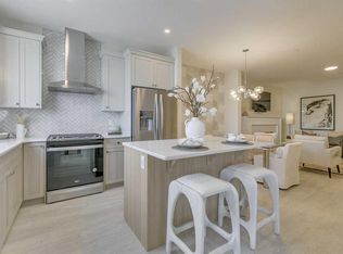 80 W Lucas Cmn NW, Calgary, AB T3P2B4