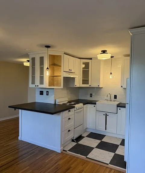 210 SW Jefferson Ave #1 — Photo 2