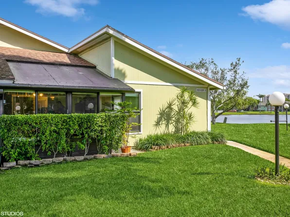 4311 Willow Pond Circle, West Palm Beach, FL 33417