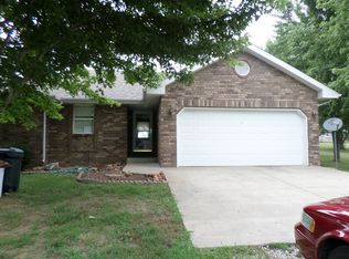 743 Lone Hickory Rd, Ozark, MO 65721