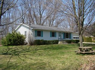 2824 Ironwood Rd, Jackson, MI 49201