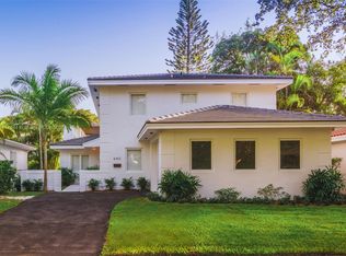 640 Puerta Ave, Coral Gables, FL 33143