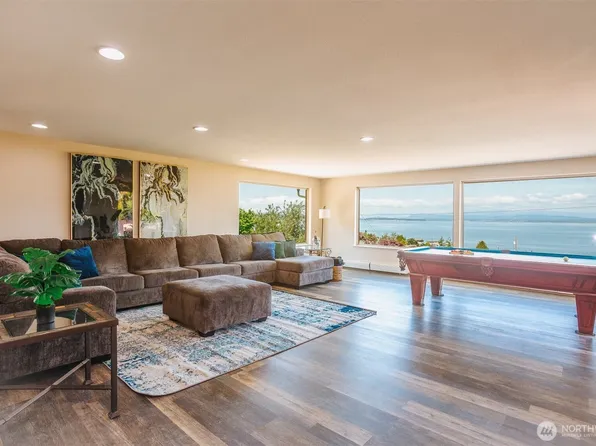 1462 SE Camano Drive, Camano Island, WA 98282