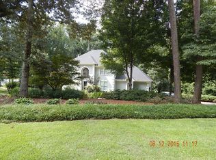 140 Pond Trce, Fayetteville, GA