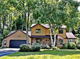 464 Sherborne Rd, Webster, NY 14580