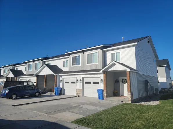 430 S 3 W, Sugar City, ID 83448