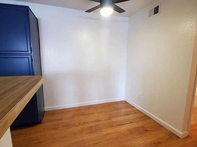 623 W Guadalupe Rd #162 — Photo 3