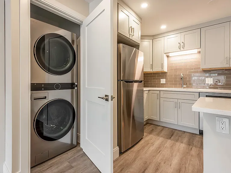 Nahatan Terrace Realty, LLC. — Photo 6