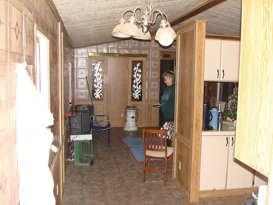 2nd image of 8750 Silver Creek Dr