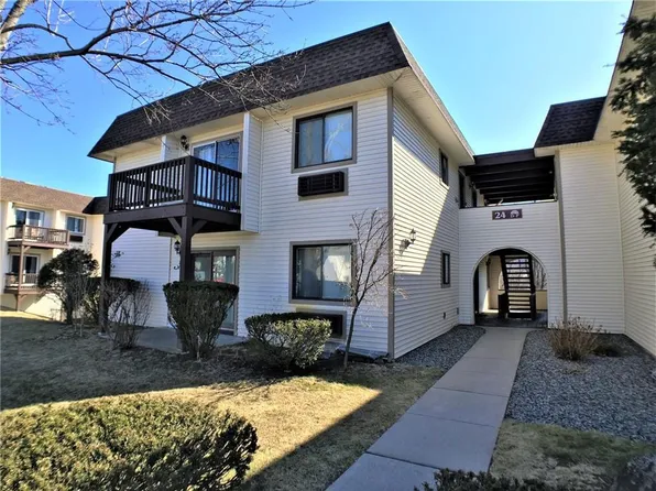 24 Village Park Drive #2E, Fishkill, NY 12524