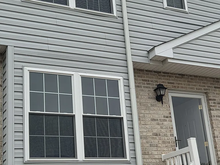 138 Rosie Dr — Photo 1