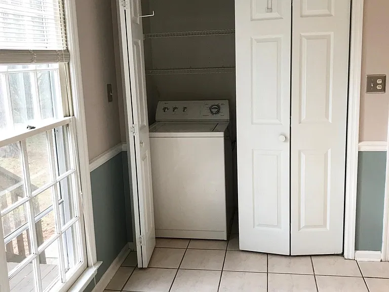 152 Stonybrook Dr — Photo 21