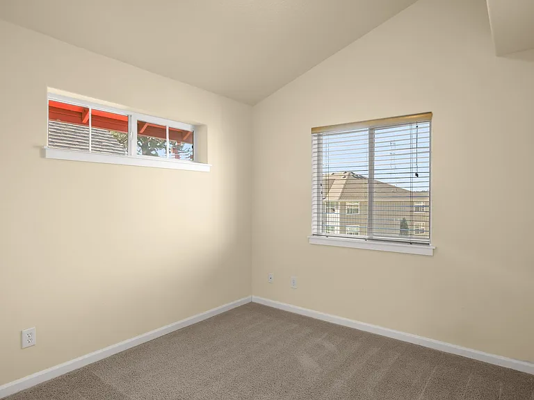 16288 SW Gage Ln — Photo 16