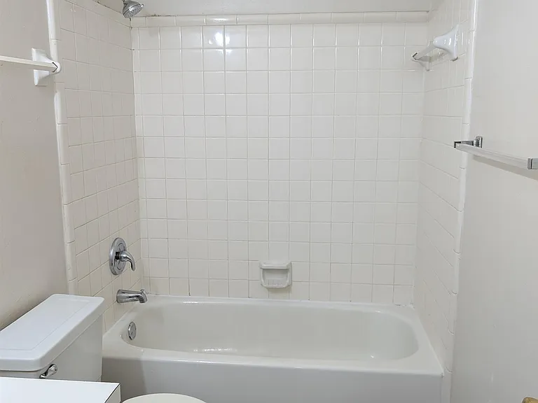 671 Holyoke Ct #A — Photo 10