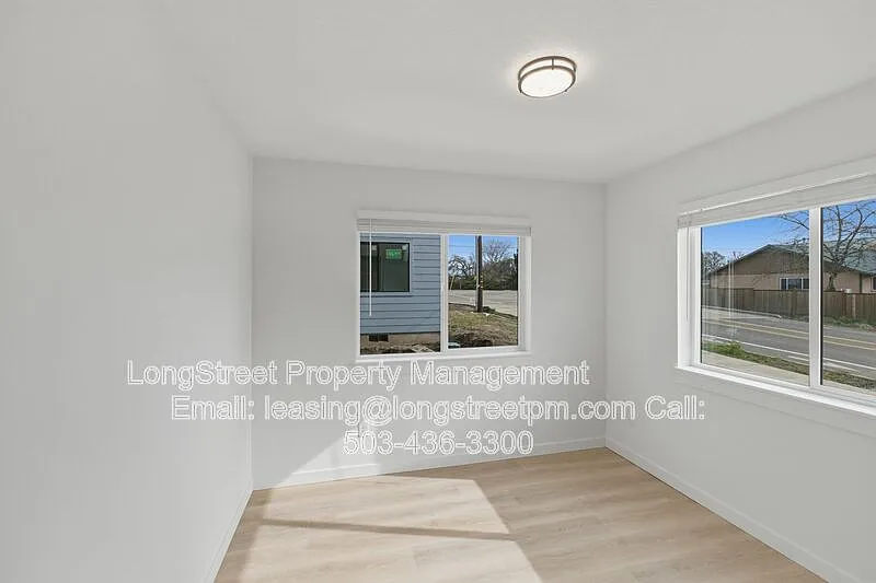 4 bed, 2.0 bath, 1413 sqft, $2,695 — Photo 4