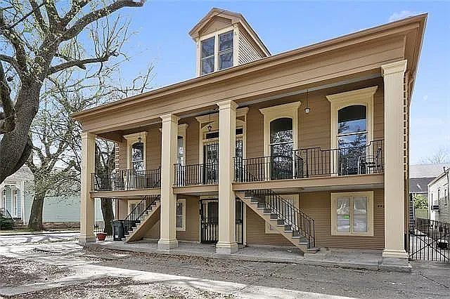 Building Photo 3
