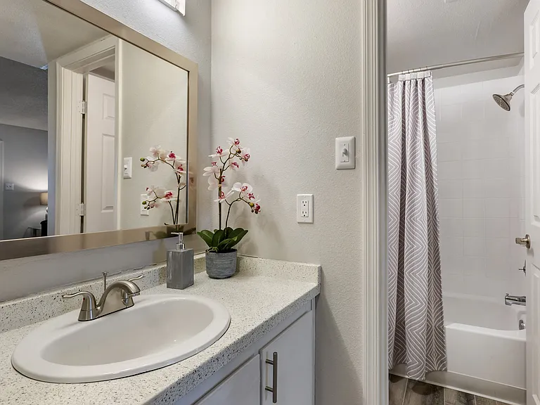 Presidio North Apartments — Photo 12