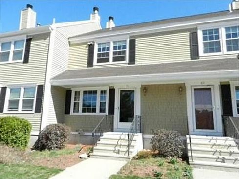 1st image of 71 Cadogan Way #71