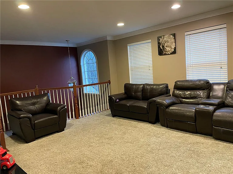 2008 Michael Dr — Photo 5
