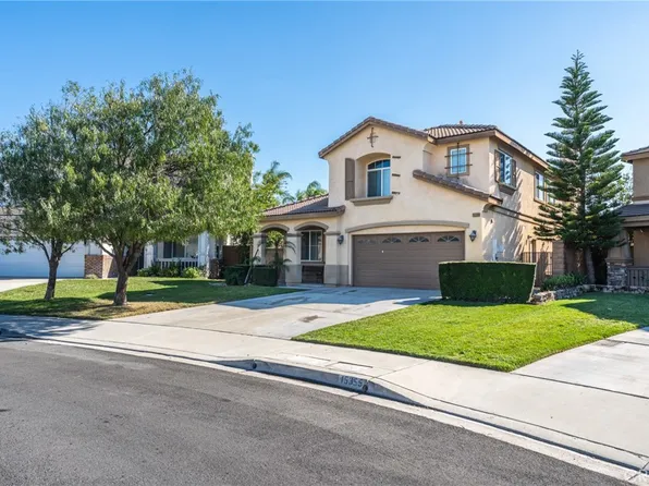 15359 Palm Leaf Ln, Fontana, CA 92336
