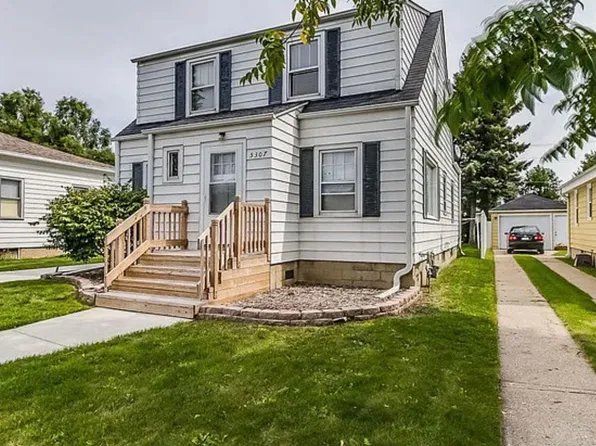 5307 32nd Ave, Kenosha, WI 53144
