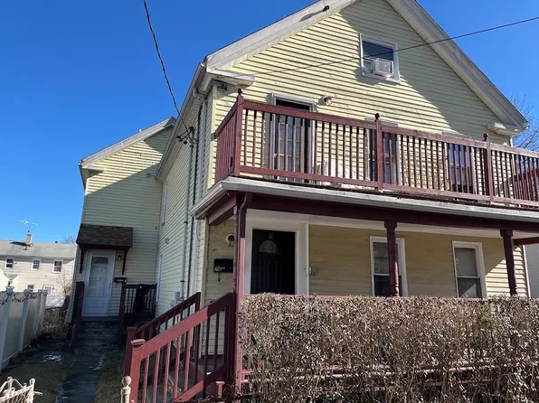 55 Sturbridge St, Mattapan, MA 02126