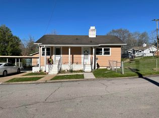 100 Packer Rd, Oak Ridge, TN 37830