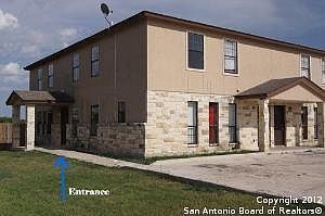 1st image of 7650 Oak Chase