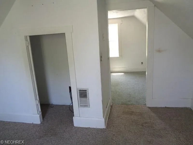 Thumbnail 14