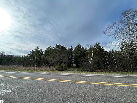 2nd image of 0 W Lake Mitchell Dr