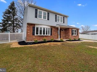 6 Laurie Ct, Bear, DE