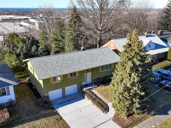 19755 Upper Terrace Dr, Euclid, OH 44117
