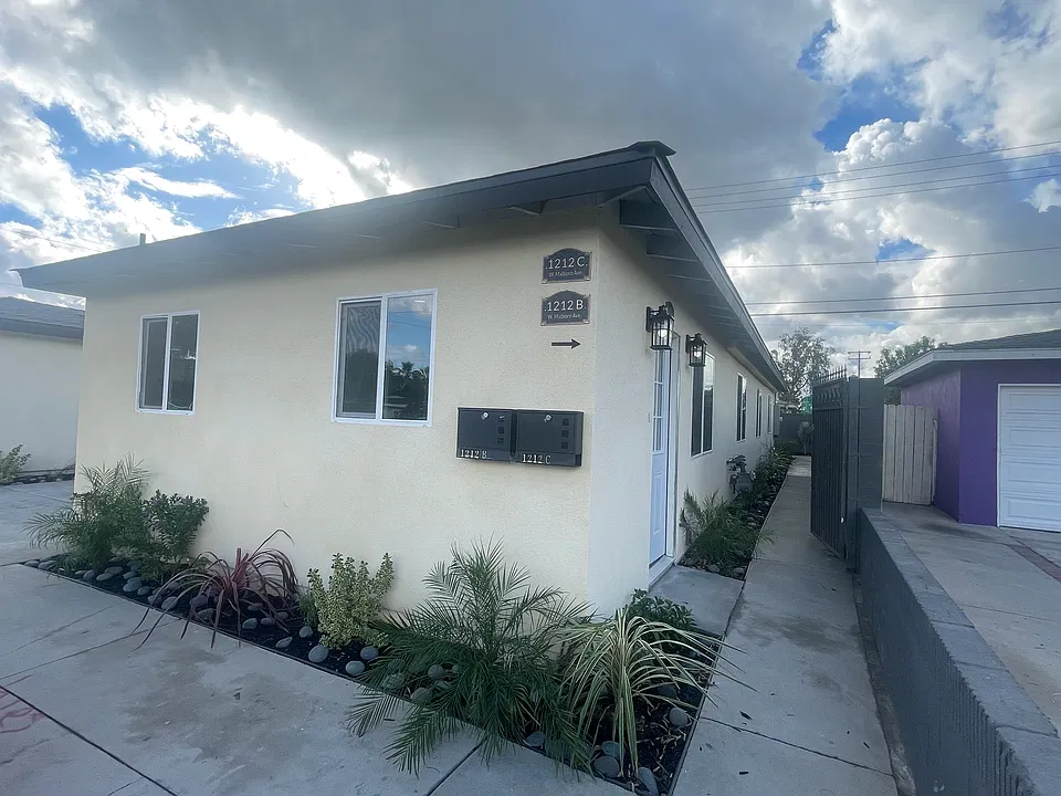1212 W Malboro Ave #C