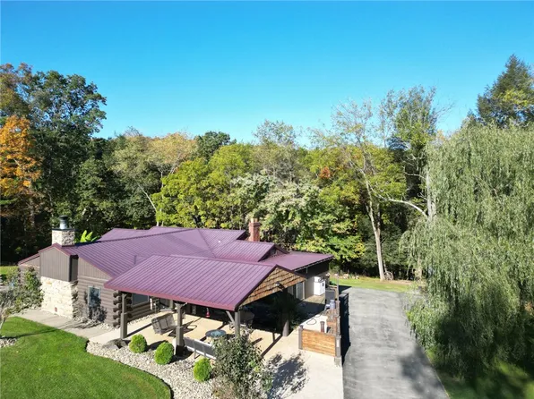 102 Lazy West Ln, Cheswick, PA 15024