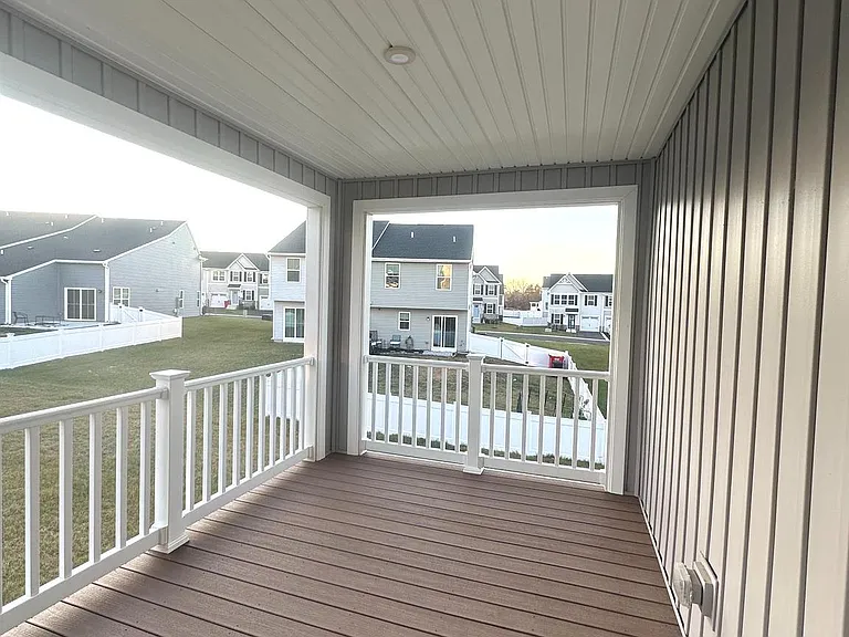 117 Dunster St — Photo 20