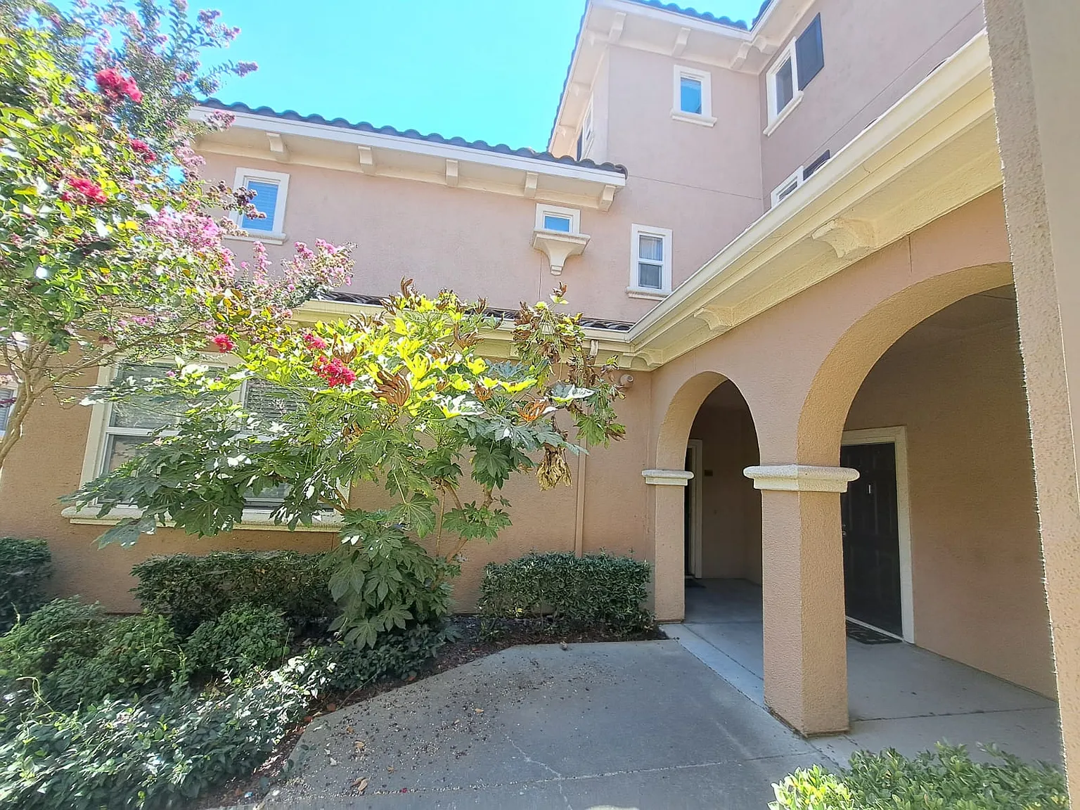 4800 Westlake Parkway — Photo 2
