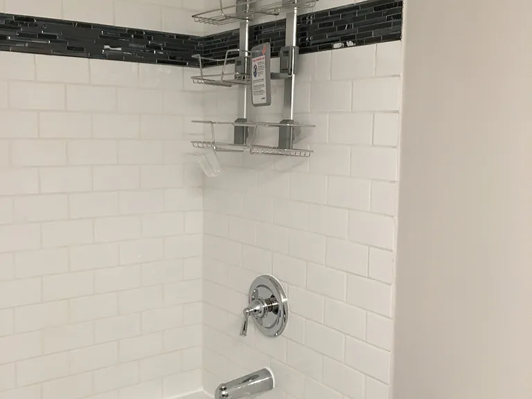 10 Ellen St E #809 — Photo 8