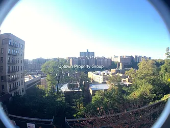 Rented by Uptown Property Group