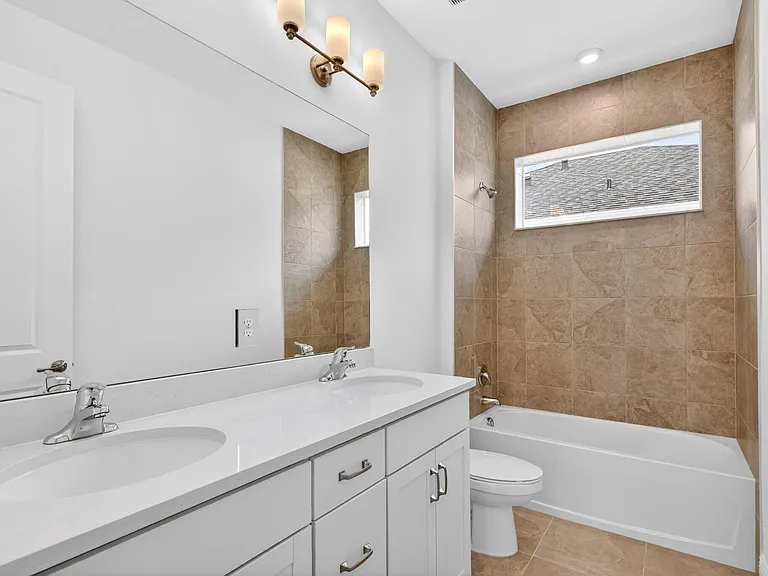 7932 SW Ann St — Photo 27