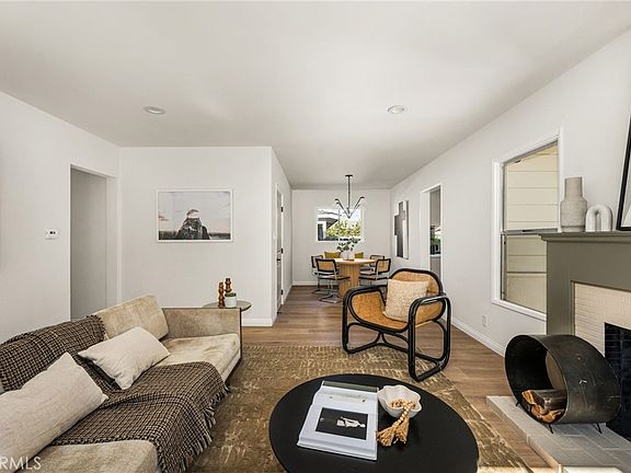 4th image of 4817 W 136th St