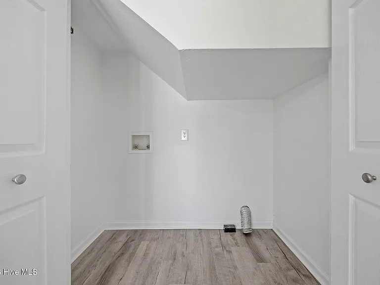 5312 Swanns Station Rd — Photo 38