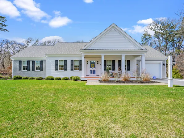 47 Anchorage Court, Harwich Port, MA 02646