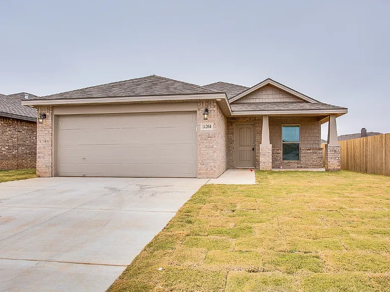 14204 Vernon Ave — Photo 15
